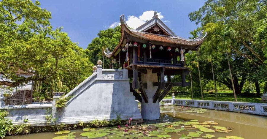 Private Hanoi City Tour: HoChiMinh Mausoleum & Water Puppet - Quan Thanh Temple and Hanoi’s sacred geography
