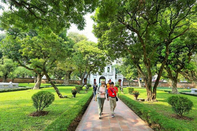 Private Hanoi: Crowd-free Morning Highlights - What the private format is really worth