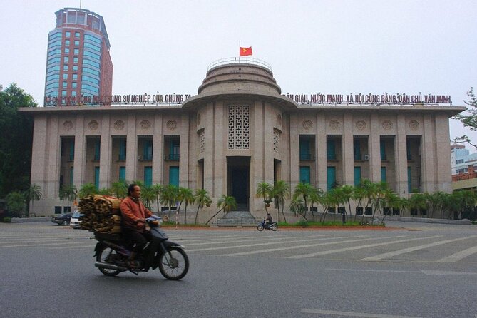Private Hanoi Half-Day Tour: Train Street and Must Visit Places - Tran Quoc Pagoda and West Lake