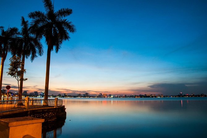 Private Hanoi Motorbike Sightseeing and Food Tour - Day tour or night tour?