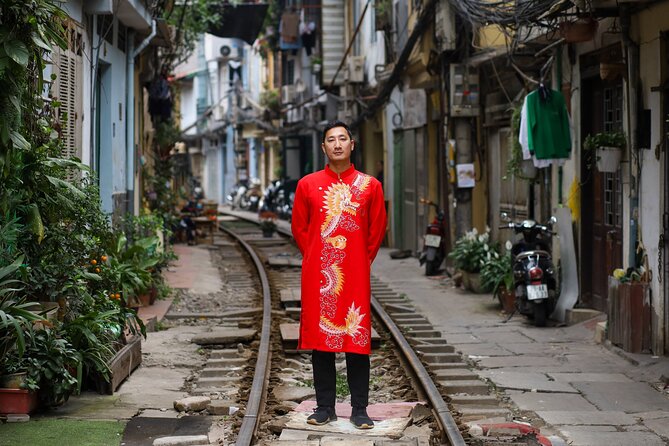 Private Hanoi Photoshoot – Iconic Spots & Hidden Gems - Long Bien Bridge and Hanoi’s industrial character