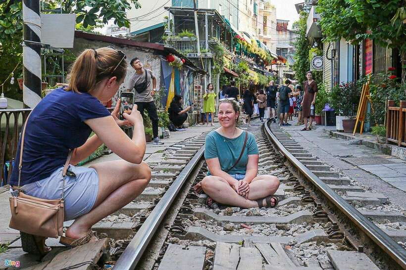 Private Hanoi Walking Tour with visit Train Street - Should you book this Hanoi walk?