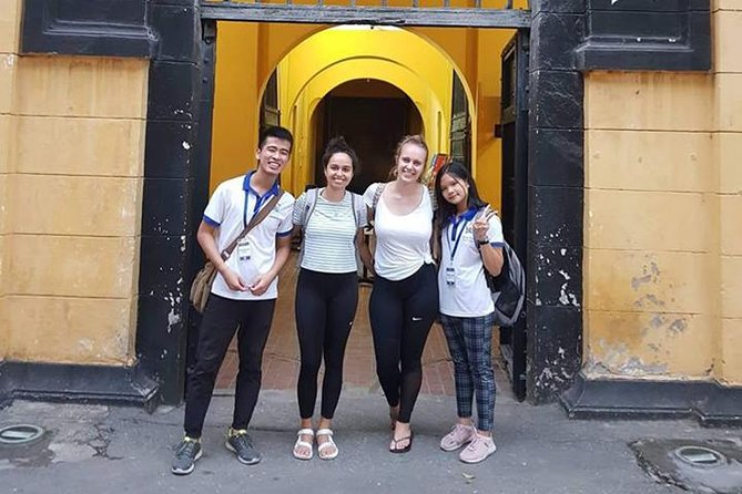 (Private) Hanoi War Sites Tour - Why this Hanoi history tour is different