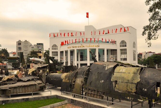 (Private) Hanoi War Sites Tour - Hoa Lo Prison, the tour’s strongest stop
