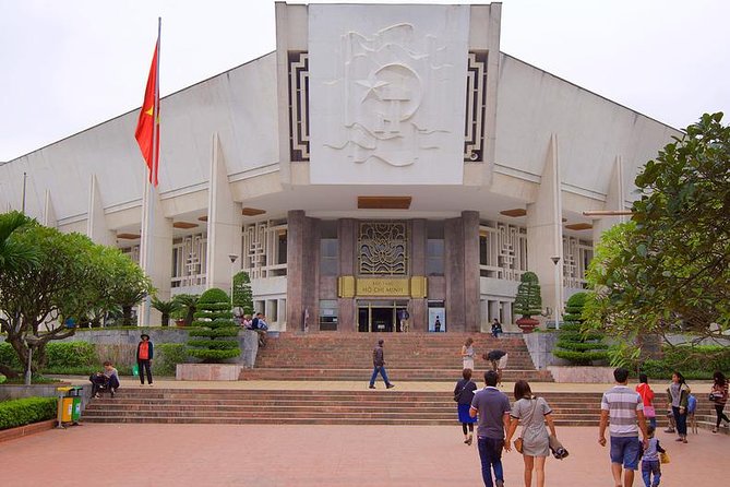 (Private) Hanoi War Sites Tour - The Ho Chi Minh Museum, a useful opening chapter