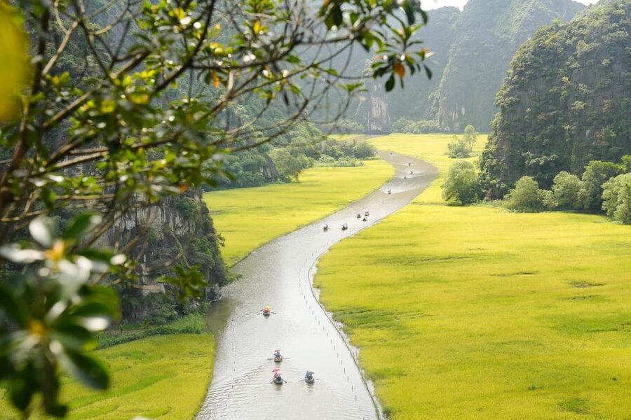 Private Luxury 1 Day Trip: Hoa Lu, Tam Coc, Mua Cave, Biking - Why this Ninh Binh day trip works