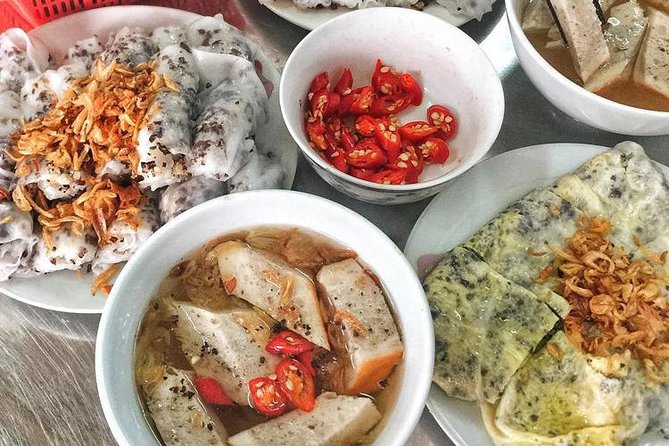 Private Tour: Hanoi Street Foods - Train Street - Hidden Gems - Eight tastings through Old Quarter lanes