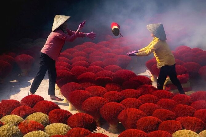 Private Tour Incense Village, Hat village & Train Street Coffee - Chuông Hat Village and the meaning of nón lá