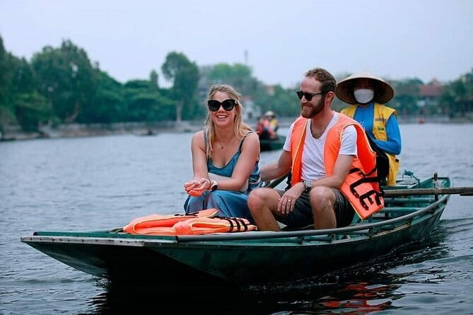 PRIVATE TOUR Ninh Binh One Day - Hoa lu- Tam Coc - Mua Cave - Mua Cave and the nearly 500-step climb