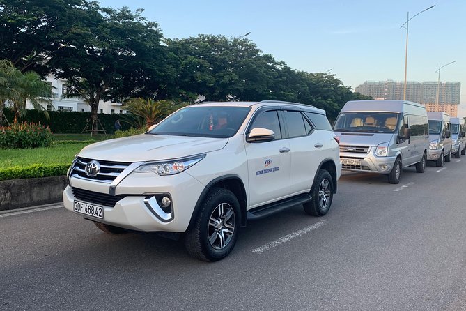 PRIVATE TRANSFER BETWEEN HANOI city and HALONG BAY or HALONG CITY - Leaving Hanoi on Expressway 5B