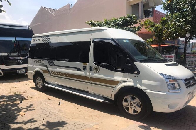 Private transfers Hanoi <=> Ha Giang One Way (Free hotel pickup) - Comfort, luggage, and road conditions