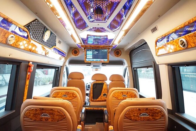 Private transfers Hanoi <=> Ha Giang One Way (Free hotel pickup) - The booking details that matter most