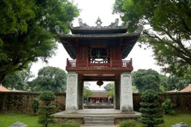 Private Walking Tour of Hanoi City - The Temple of Literature and National University