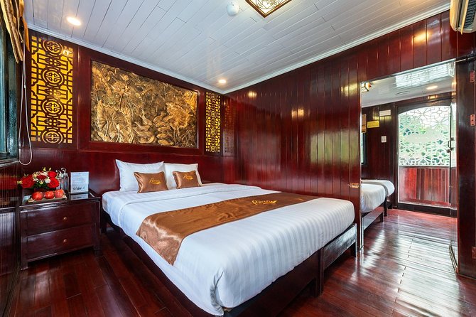 Renea Cruises - BEST Small Boat in Bai Tu Long & Halong Bay - Boarding in Bai Tu Long Bay