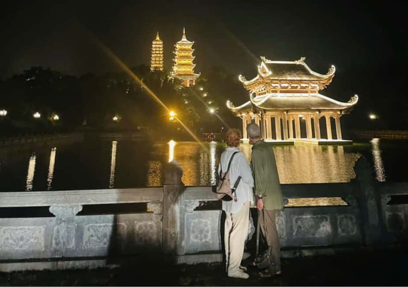 Sacred Nights at Bai Dinh Pagoda: A Spiritual Escape - Why Bai Dinh Pagoda is better after sunset