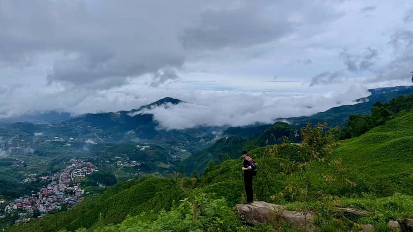 Sapa 2-Day Trekking Tour – Explore Villages & Scenic Trails - Choosing between Ta Van and Hau Thao