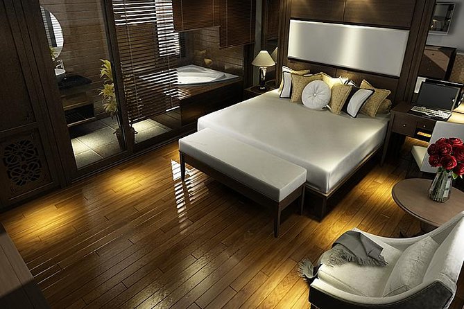 Sea Coral Cruise Halong 2 Days 1 Night - First afternoon through Halong and Lan Ha Bay