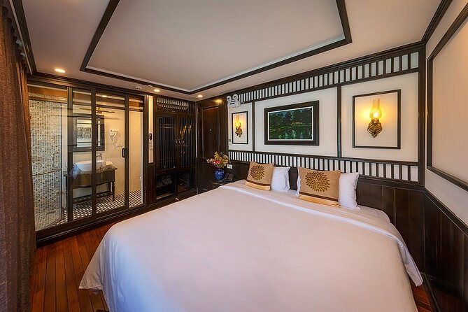 Sena Cruises Ha Long & Lan Ha Bay 2D1N Luxury Boutique Tour - Leaving Hanoi for the limestone islands