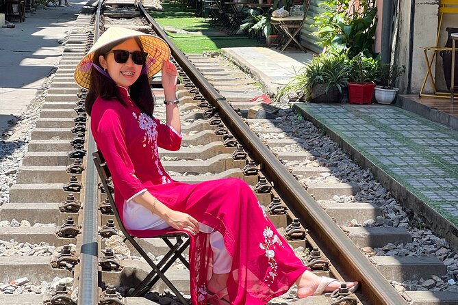 Small Group Half-day Hanoi City Tour with Train Street Visit (4h) - What the guide and vehicle add