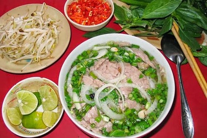 Small Group Hanoi Street Food Walking Tour with Local Guide - The guides are a major part of the value