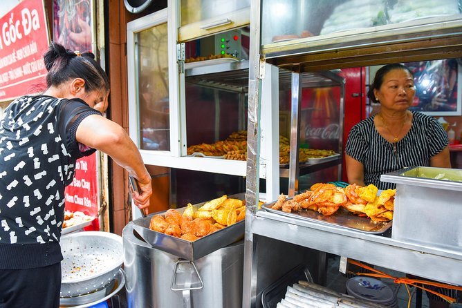 Small-Group Street Food Cyclo Tour of Hanoi Old Quarter - Why the food walk is stronger than a restaurant meal