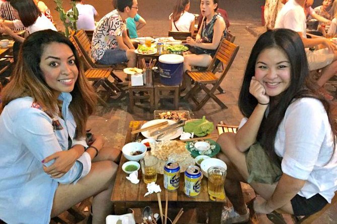 Small-Group Street Food Cyclo Tour of Hanoi Old Quarter - Who should book this Hanoi food tour?