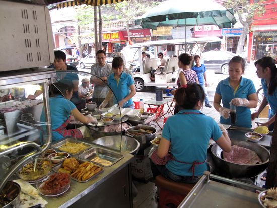 Street Food Tour Hanoi and Train Street Experience - Group size, guides, and the feel of the walk