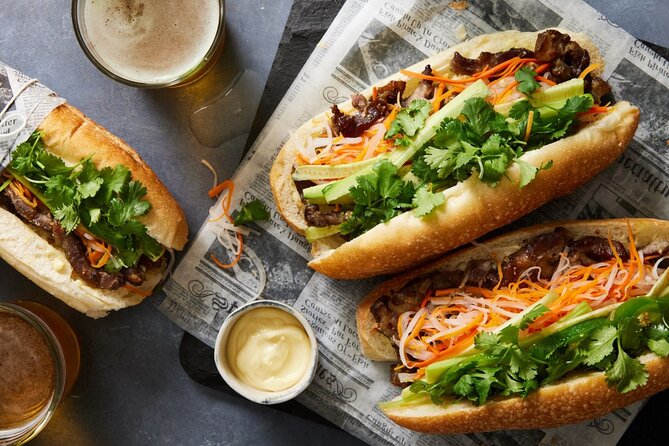 Street Food Tour with a Guide - Food costs and the missing menu