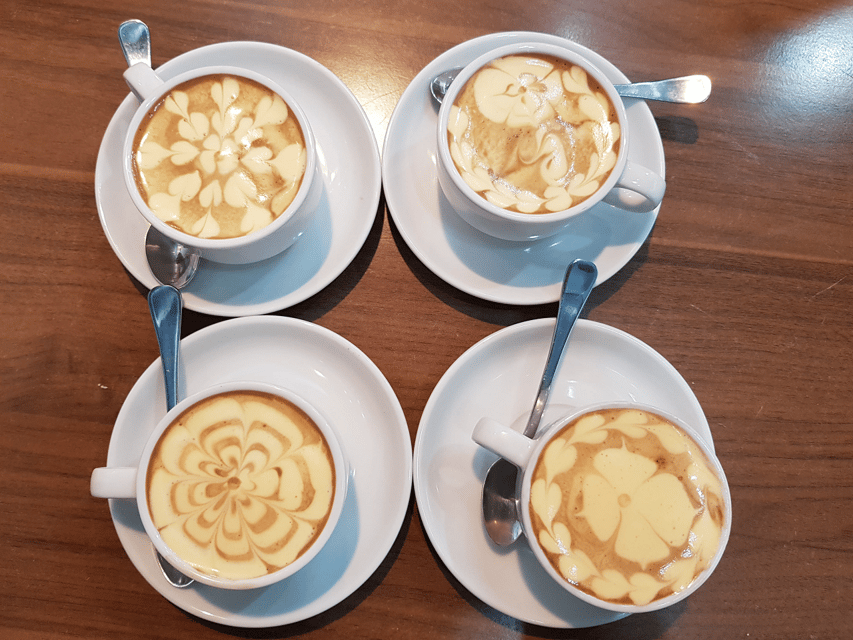 Tam coc Daily Egg Coffee Class - The welcome and introductions