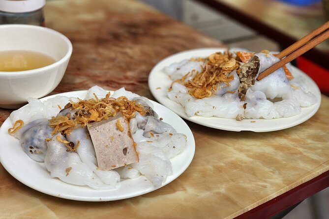 TASTE OF HANOI - walking street food adventure - Hang Chiếu and a lighter sweet