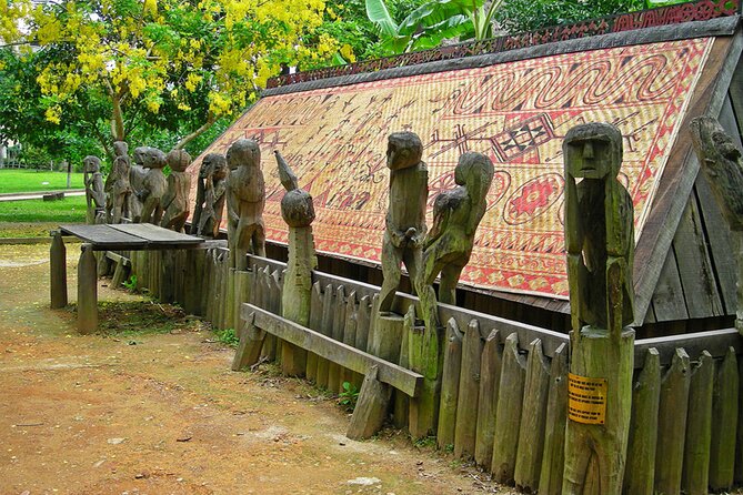 Thang Long Water Puppet Theater - Language, folklore, and the audio guide