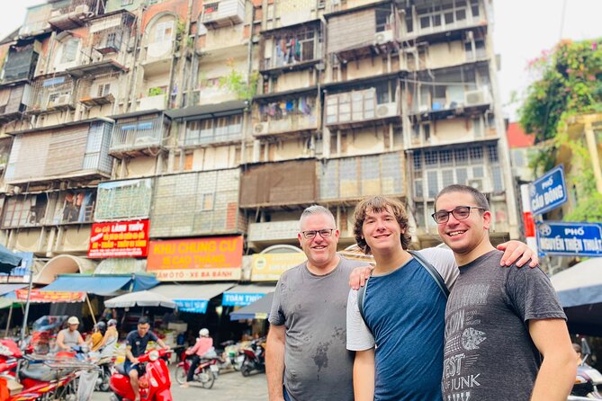 The Hidden Hanoi Old Quarter Experience - Long Bien Bridge in a 15-minute stop