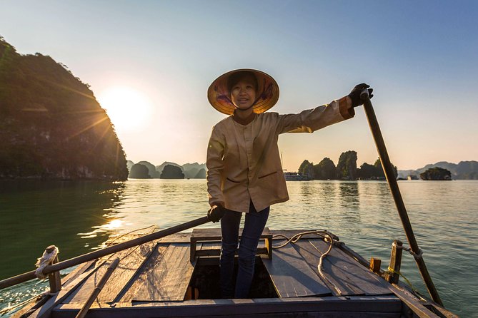 Top 1 Ha Long-Lan Ha Bay Luxury 5 Star Cruises & Balcony Cabin - Cave visits and the morning choices