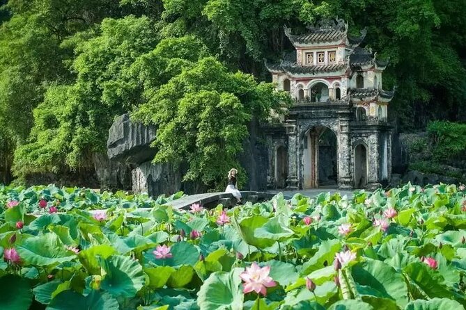 Trang An and Bich Dong Luxury Small Group Tour with Cycling - From Hanoi to the limestone country