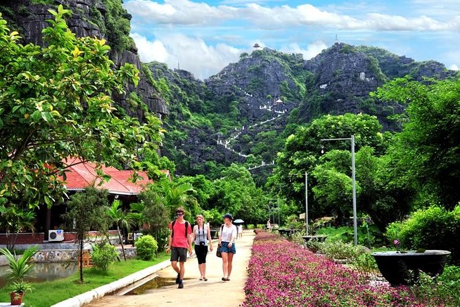 Trang An Complex - Hoa Lu - Mua cave Daily Group Tour - Who should book this tour