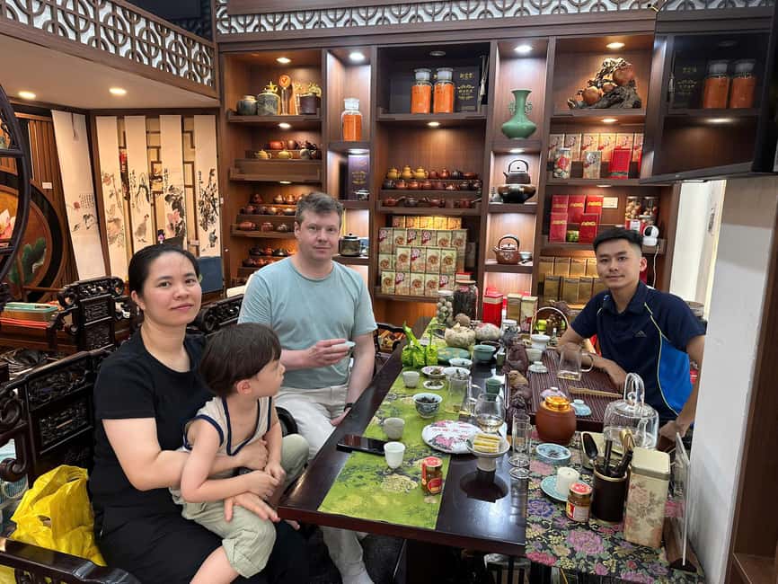 Vietnam Tea Tasting - Giang Egg Coffee & Train Street Visit - Key points to know before booking