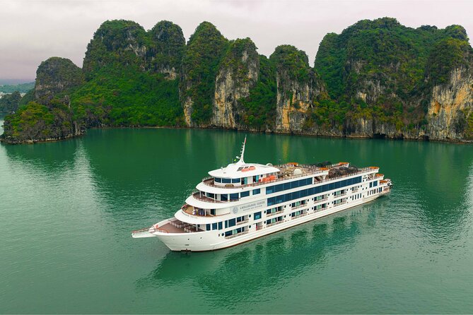 VIP Luxury Overnight Cruise Ha Long & Lan Ha Bay from Hanoi - Kayaking and the calm waters of Lan Ha Bay